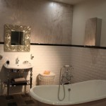 décoration salle de bain taupe