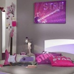 décoration chambre fille gris et violet