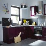 ambiance cuisine gris et violet