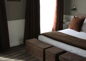déco chambre marron