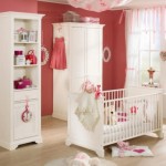 idée déco chambre bébé rouge